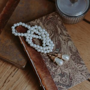 Classic Pearl Necklace